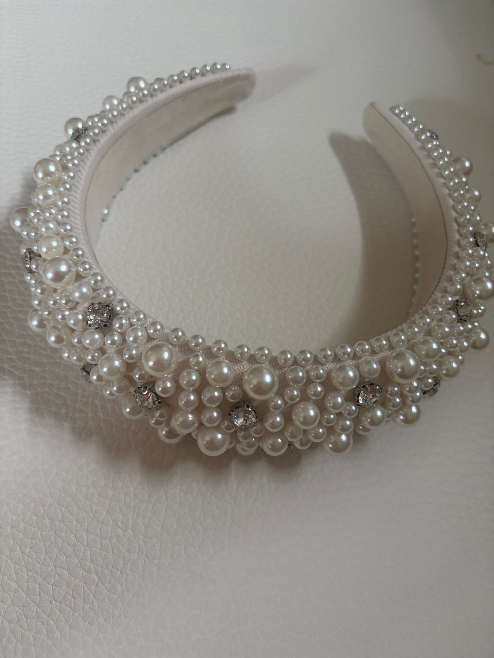 Pearl & Crystal Embellished Headband - White